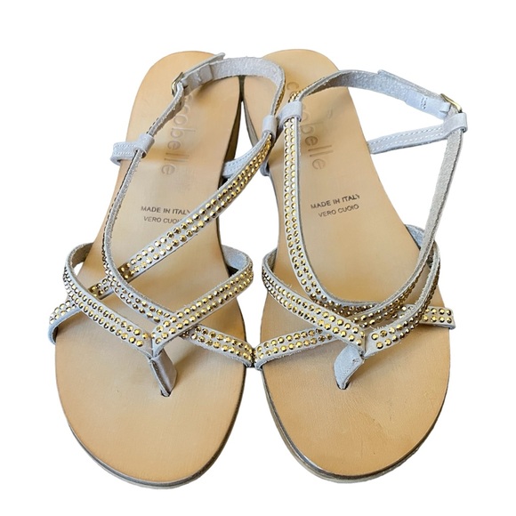 NEW Cocobelle Gold Embellishment Sandals Size 6 - Picture 1 of 11